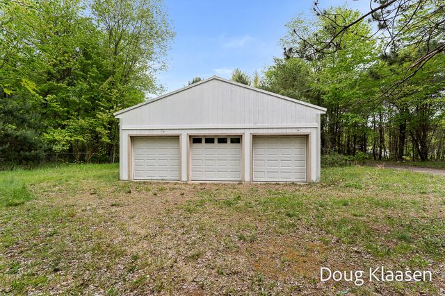15707 New Holland Street, Holland, MI 49424