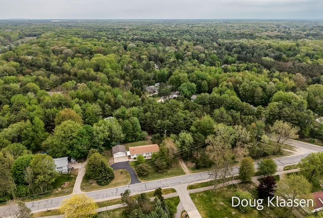 15707 New Holland Street, Holland, MI 49424