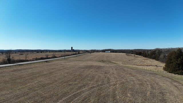 13449 State Highway J 13449, Conway, MO 65632