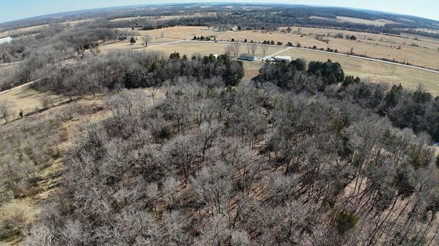 13449 State Highway J 13449, Conway, MO 65632