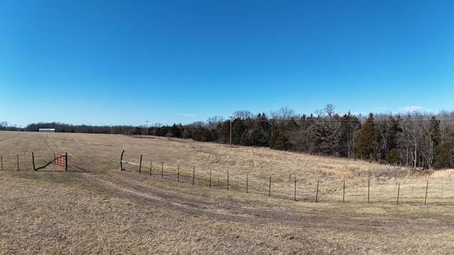 13449 State Highway J 13449, Conway, MO 65632