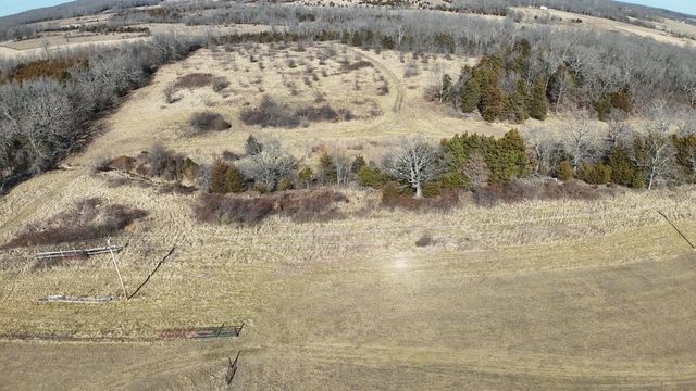 13449 State Highway J 13449, Conway, MO 65632