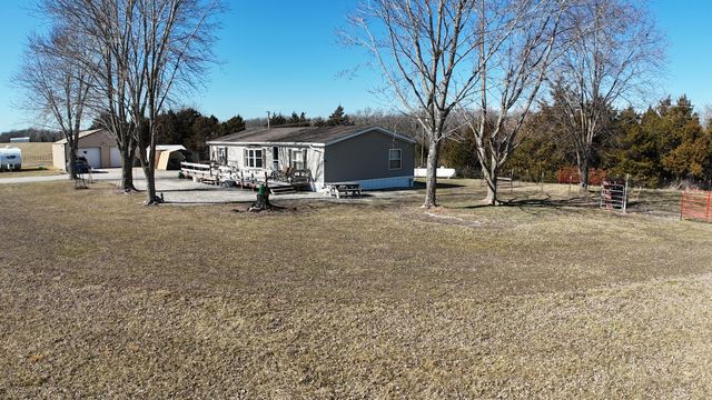 13449 State Highway J 13449, Conway, MO 65632