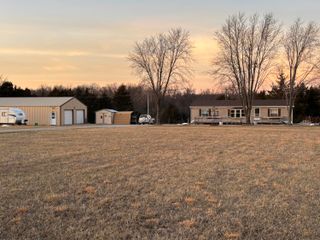 13449 State Highway J 13449, Conway, MO 65632