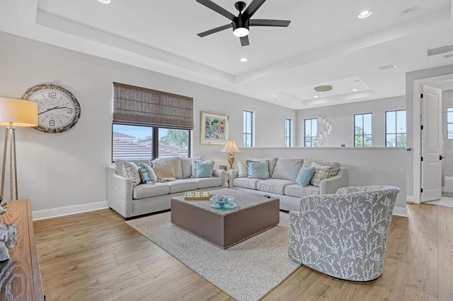 13525 Artisan Circle, Palm Beach Gardens, FL 33418
