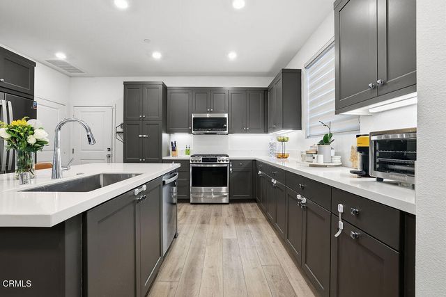 2579 Little Rock Lane, Simi Valley, CA 93065