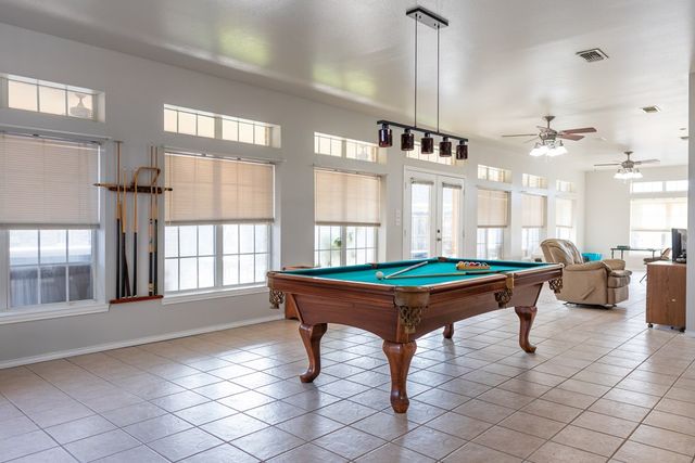 6034 Devonshire Lane, San Angelo, TX 76901