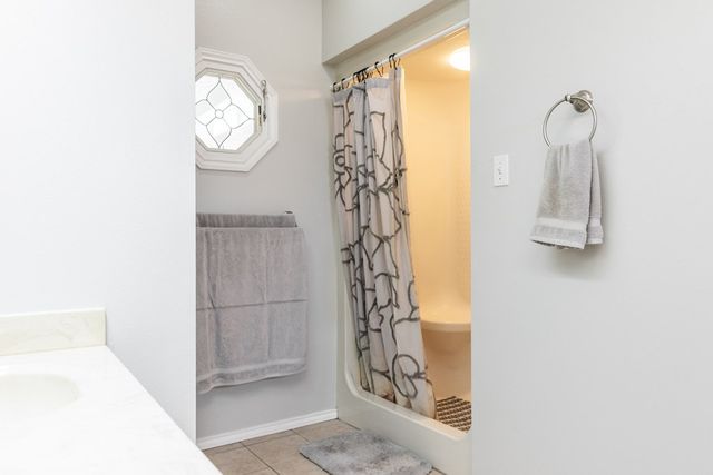 6034 Devonshire Lane, San Angelo, TX 76901