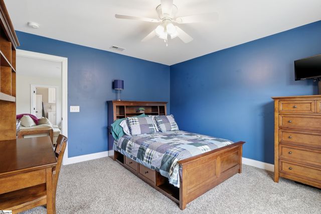 224 Bergen Lane, Simpsonville, SC 29681