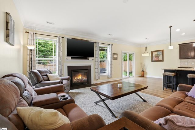 224 Bergen Lane, Simpsonville, SC 29681