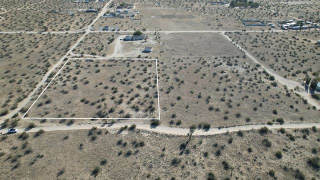 Corner Avenue H & 185 Ste East, Lancaster, CA 93535