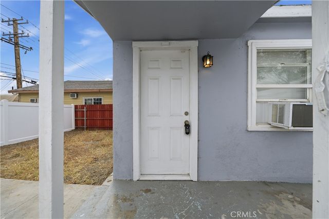 17797 Grand A & B, Lake Elsinore, CA 92530