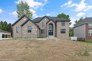 5245 BUELL Drive, Commerce Charter Township, MI 48382