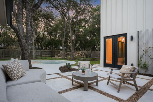 8100 Greenslope DR, Austin, TX 78759
