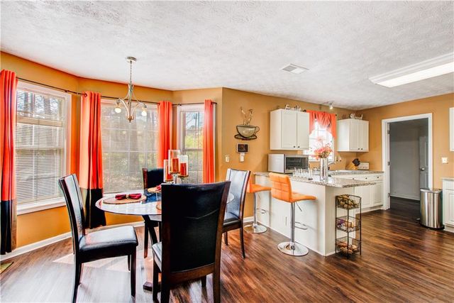 8075 Harmony Lakes Drive, Lithonia, GA 30058