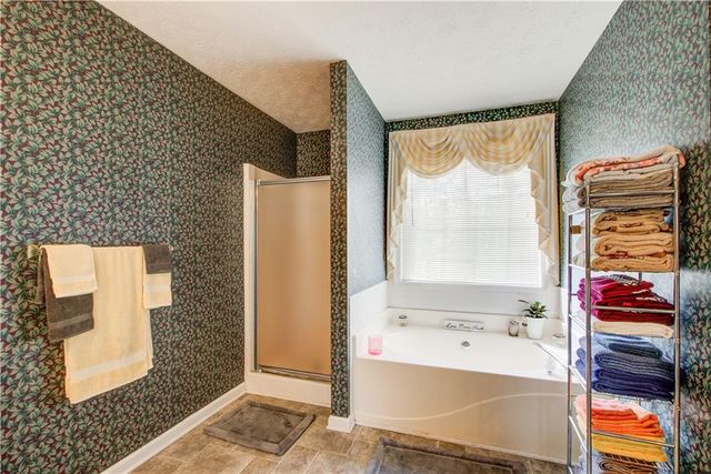 8075 Harmony Lakes Drive, Lithonia, GA 30058