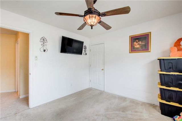 8075 Harmony Lakes Drive, Lithonia, GA 30058