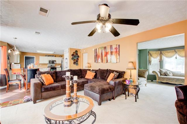 8075 Harmony Lakes Drive, Lithonia, GA 30058