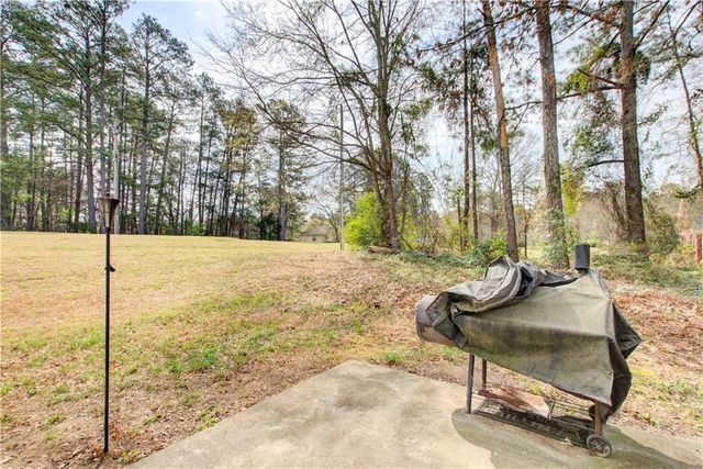 8075 Harmony Lakes Drive, Lithonia, GA 30058