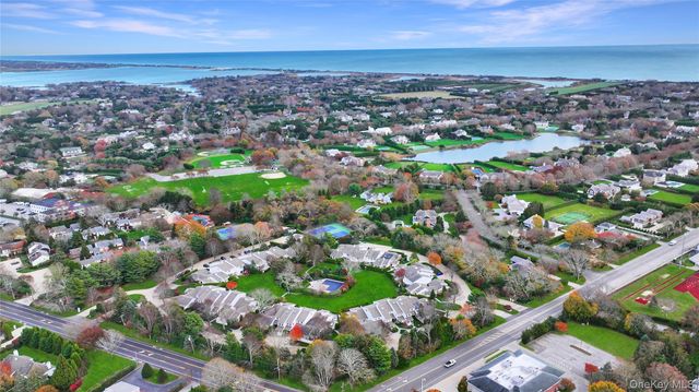 520 Hampton Road 5, Southampton, NY 11968