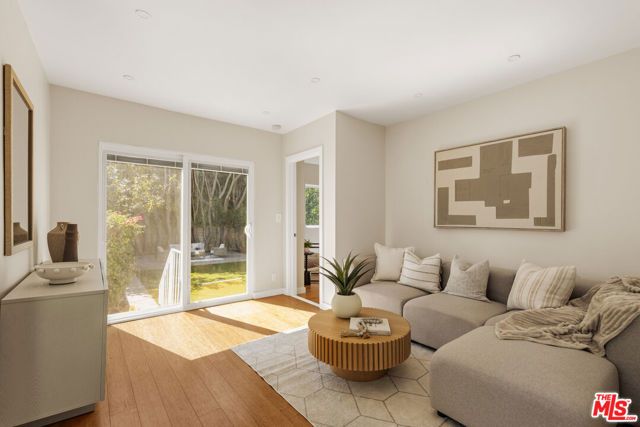 6210 W 85th Place, Los Angeles, CA 90045