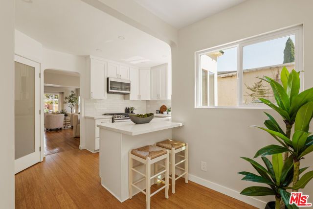 6210 W 85th Place, Los Angeles, CA 90045