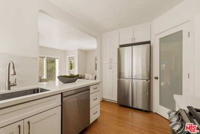 6210 W 85th Place, Los Angeles, CA 90045