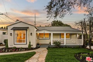 6210 W 85th Place, Los Angeles, CA 90045
