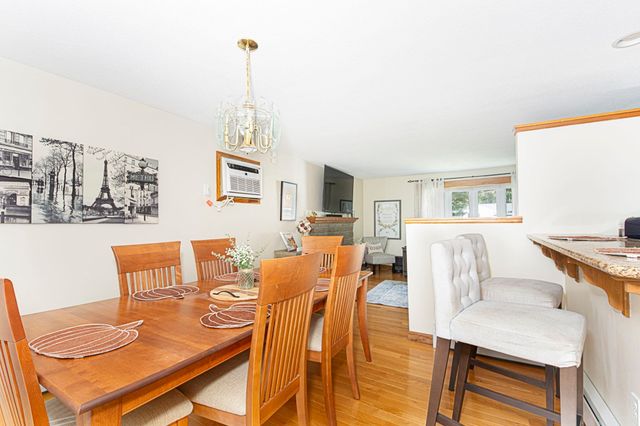 4 Carter Rd, Worcester, MA 01609