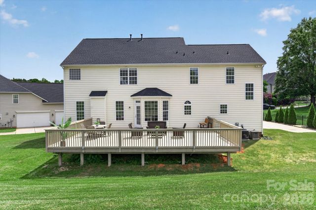 2003 Ptarmigan Court, Waxhaw, NC 28173