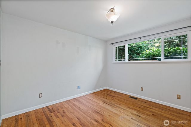 4801 45th Avenue S, Seattle, WA 98118