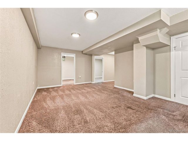 118 S Yates Way, Denver, CO 80219