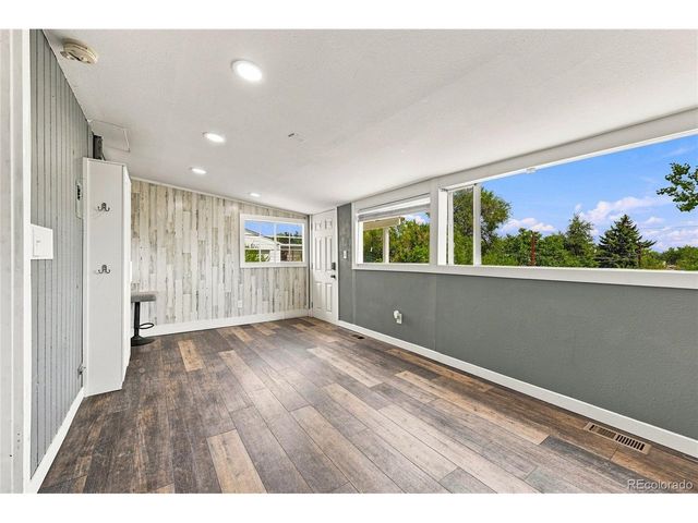 118 S Yates Way, Denver, CO 80219