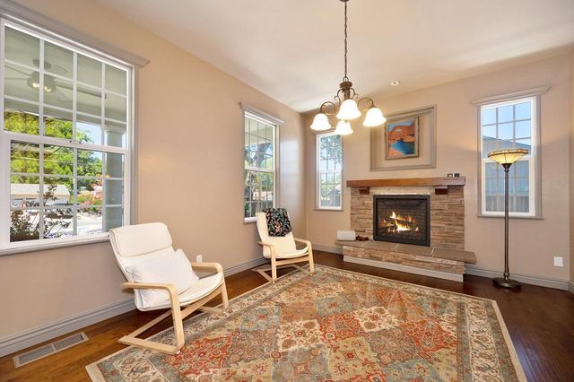 6140 Grant Ave, Carmichael, CA 95608