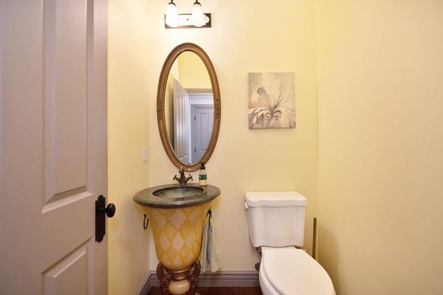 6140 Grant Ave, Carmichael, CA 95608