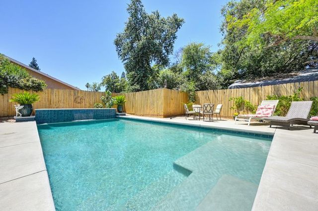 6140 Grant Ave, Carmichael, CA 95608