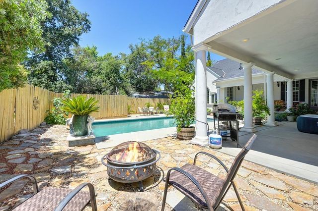 6140 Grant Ave, Carmichael, CA 95608