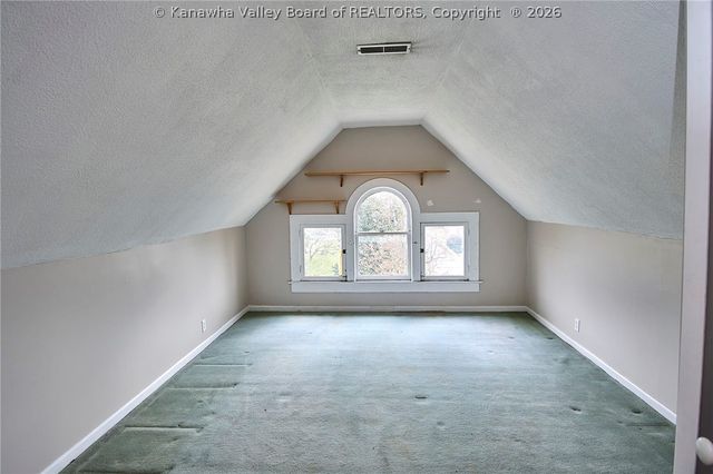 901 Edgewood Drive, Charleston, WV 25302