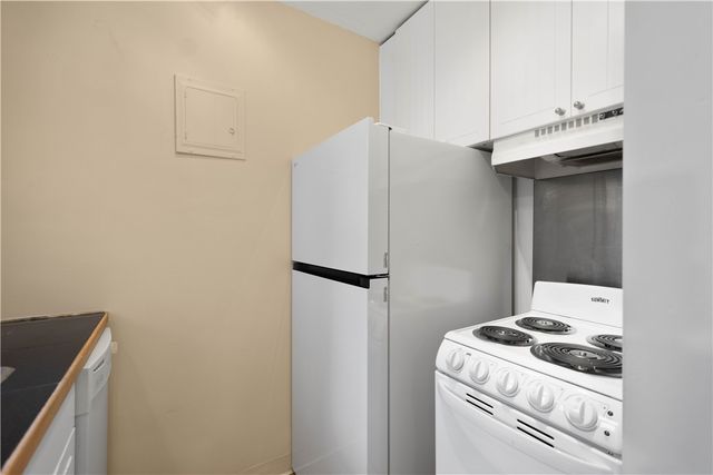 836 Thorn St 26, Sewickley, PA 15143