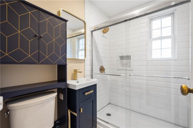 836 Thorn St 26, Sewickley, PA 15143