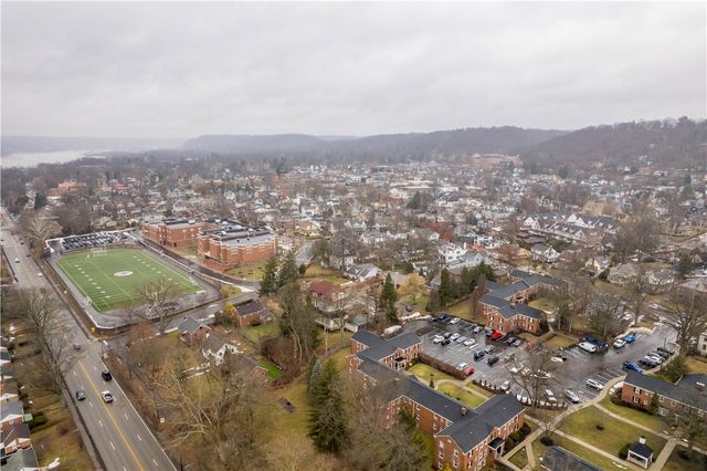 836 Thorn St 26, Sewickley, PA 15143