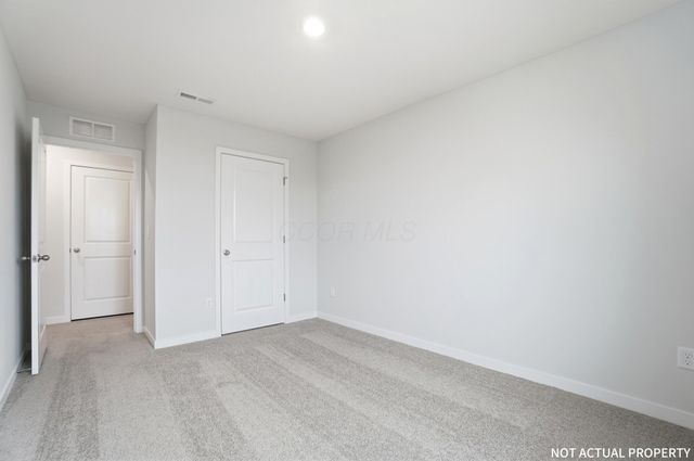 5976 Pitch Pine Drive, Canal Winchester, OH 43110