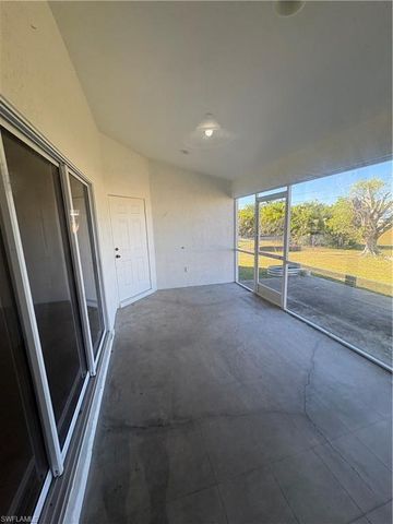 2702 SW 9th AVE, Cape Coral, FL 33914