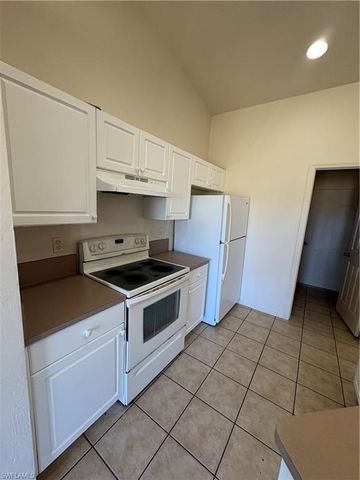 2702 SW 9th AVE, Cape Coral, FL 33914