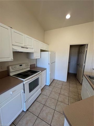 2702 SW 9th AVE, Cape Coral, FL 33914