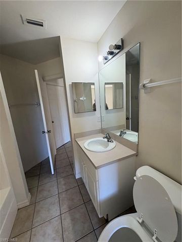 2702 SW 9th AVE, Cape Coral, FL 33914