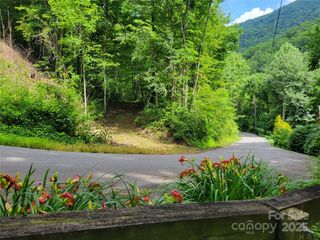 100 Village Lane 26, Waynesville, NC 28786