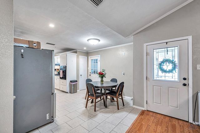 1518 E 50th St, Odessa, TX 79762