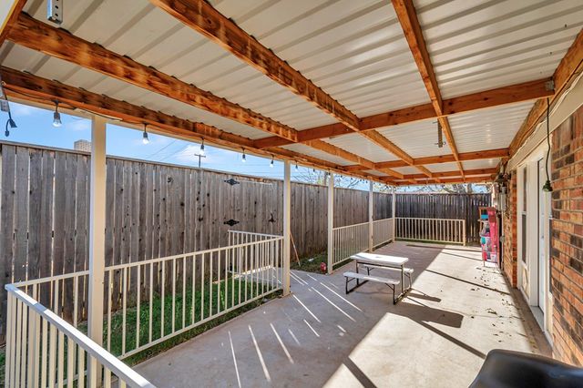 1518 E 50th St, Odessa, TX 79762