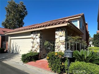11382 Nantucket, Cypress, CA 90630